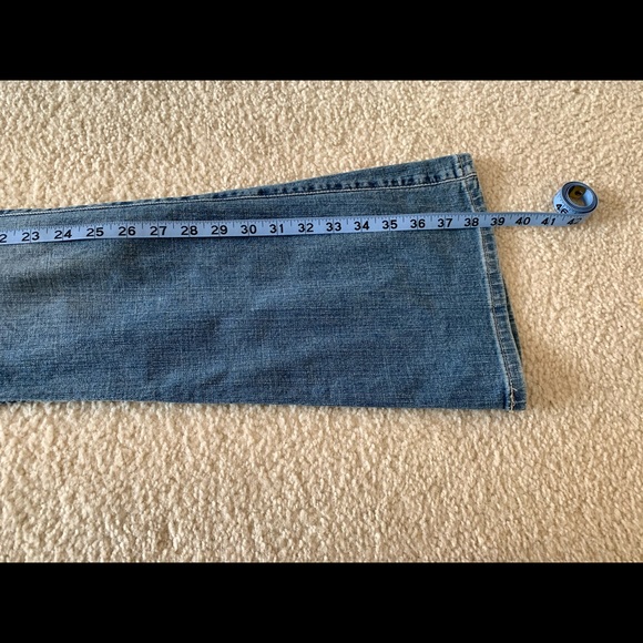 COPY - Levi’s too super low 524 Jean - Picture 4 of 8